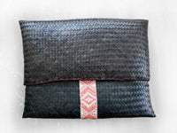 COCO - SOLID straw pouch