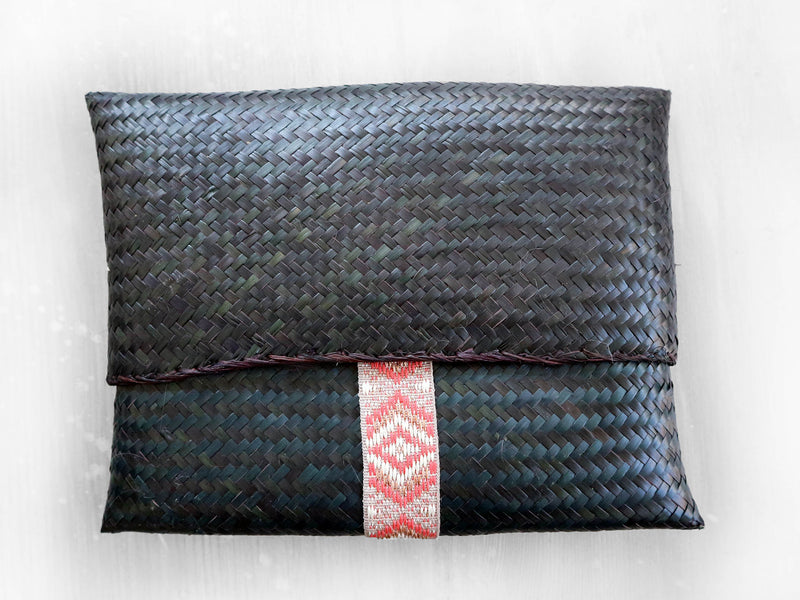 COCO - SOLID straw pouch