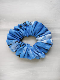 PARALIA scrunchie