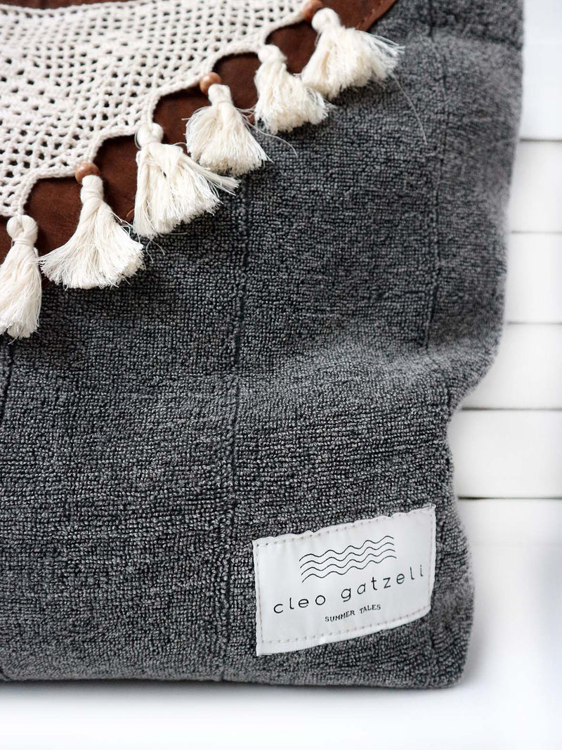 DOILY shoulder bag