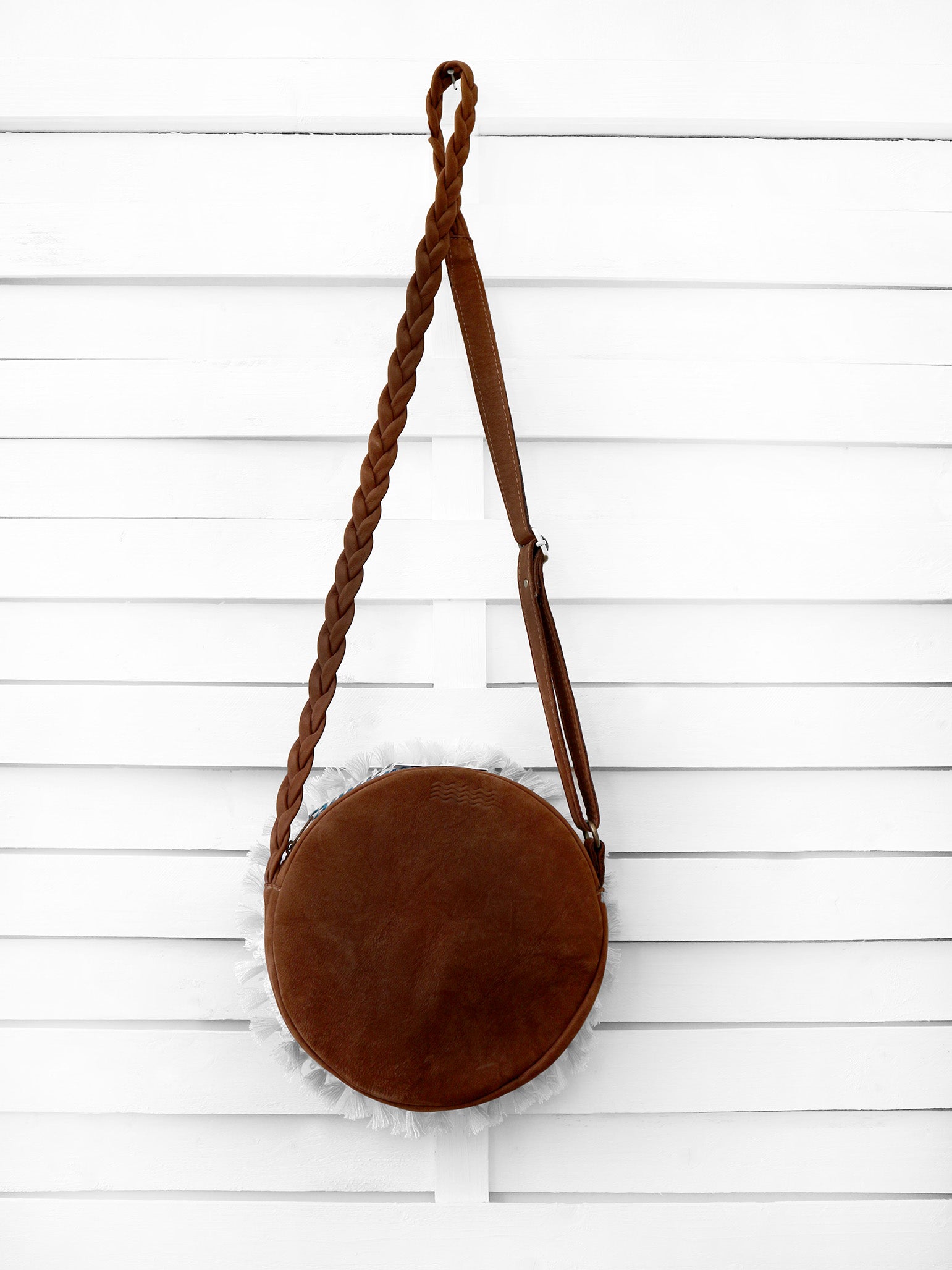 ROUNDIE FRINGES - cross body bag