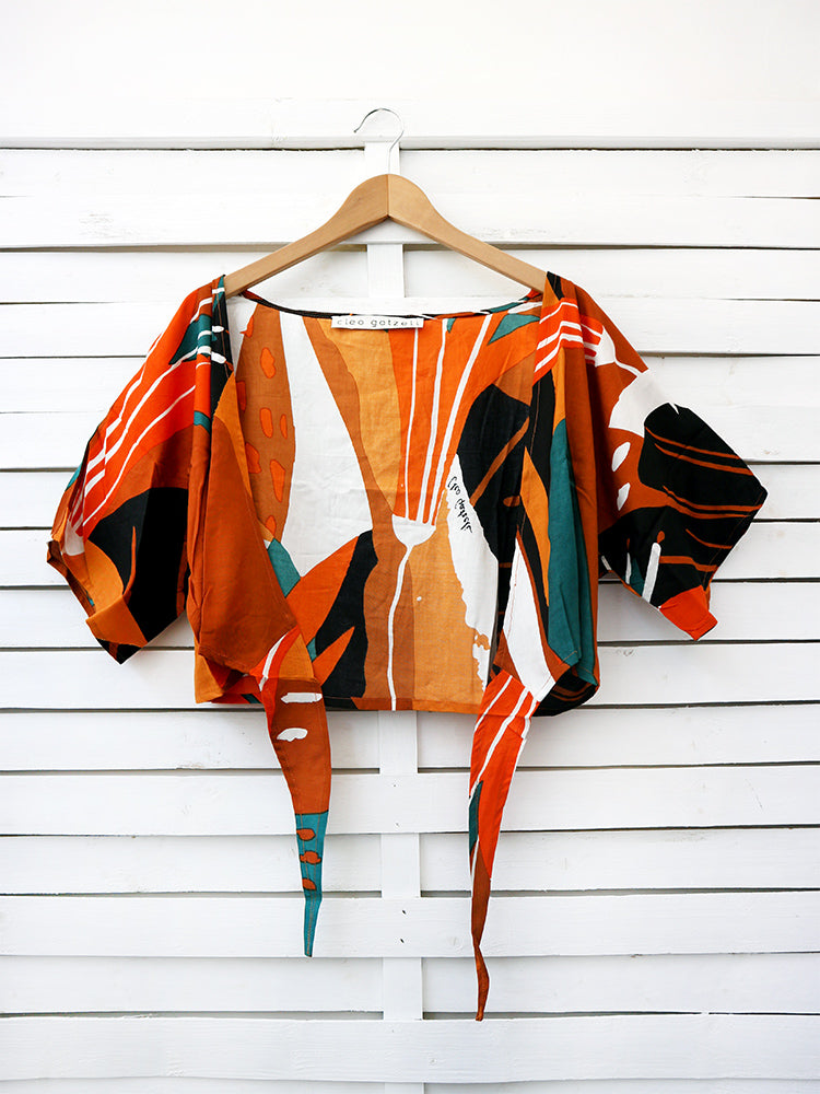 LILIUM tie front top