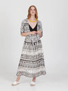 FRINGES WHITE tie front top