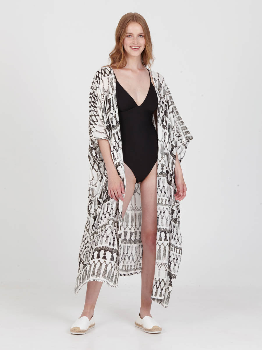 FRINGES WHITE loose shirt dress
