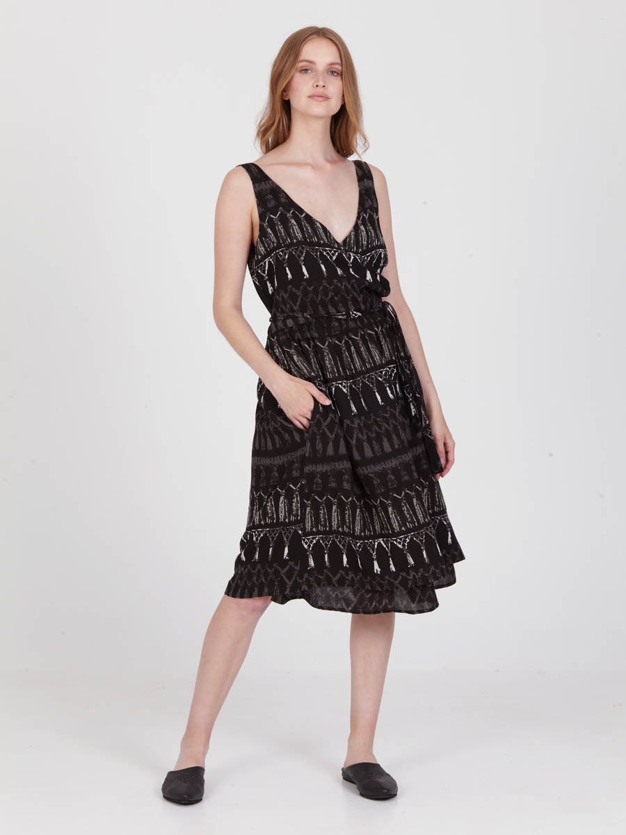 FRINGES BLACK midi wrap dress