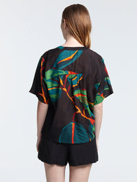 FICUS BLACK cropped shirt