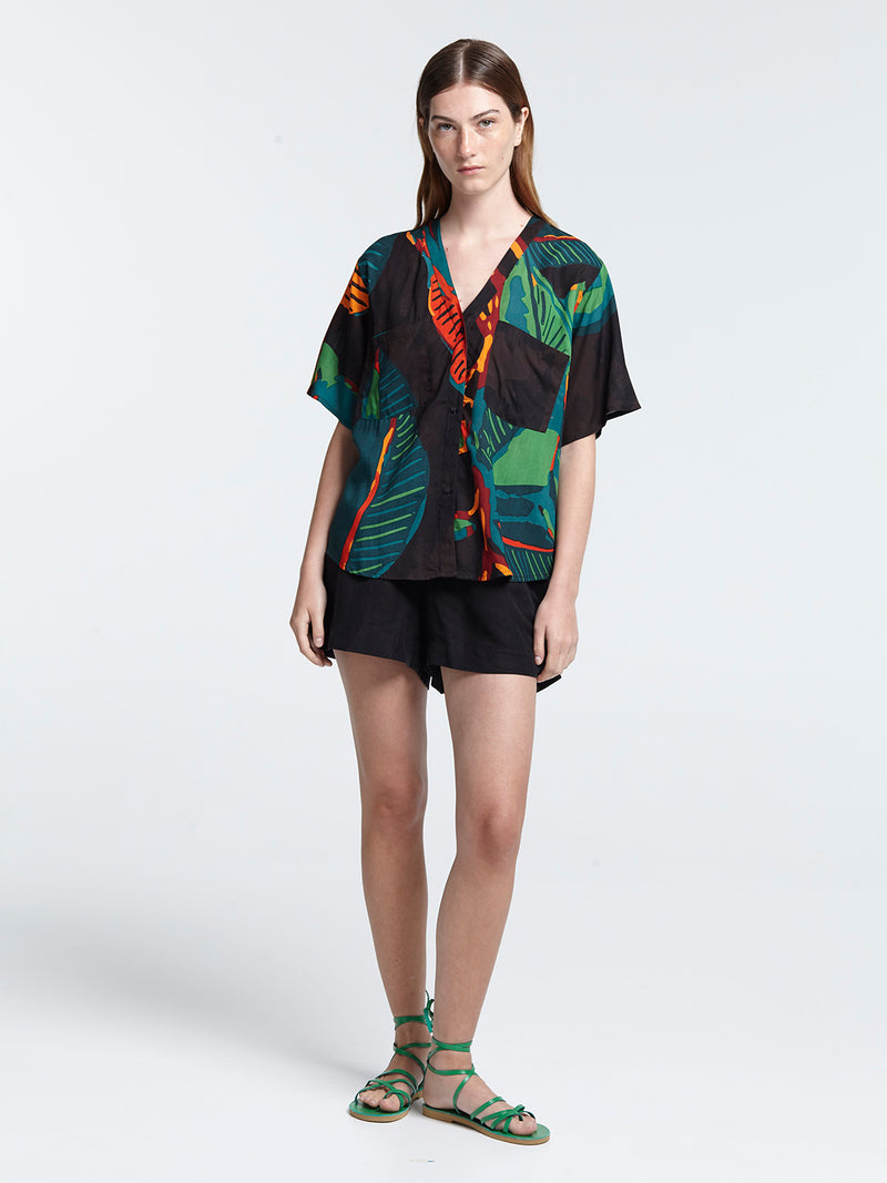 FICUS BLACK cropped shirt