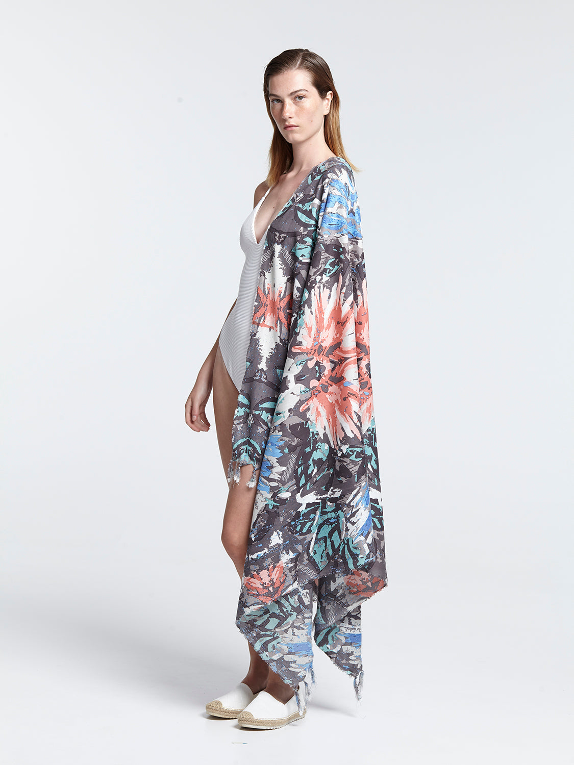 KALEIDOSCOPE pareo sarong